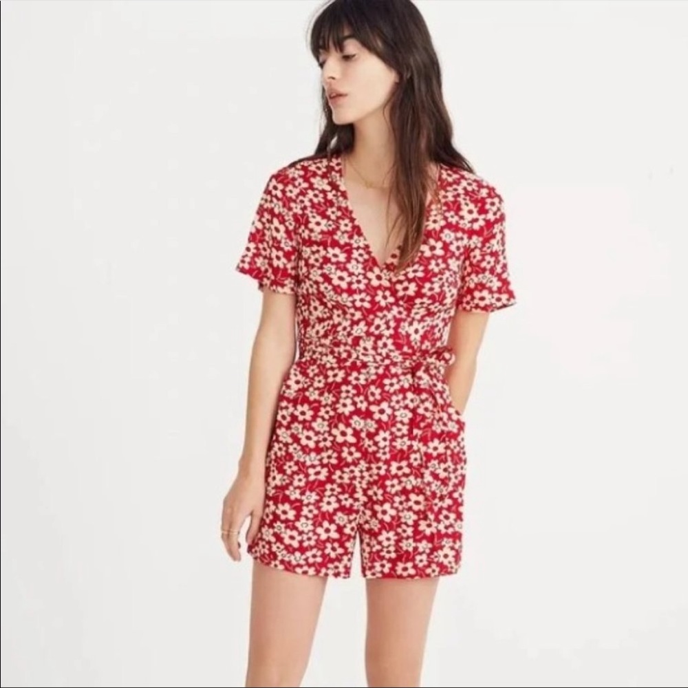 Madewell Red Wrap Front Waist Tie Romper in Daisy